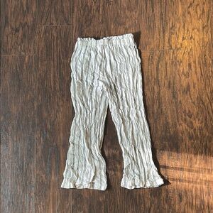 Jessica Simpson White and Gray Casual Bottoms with Ruffled Trim